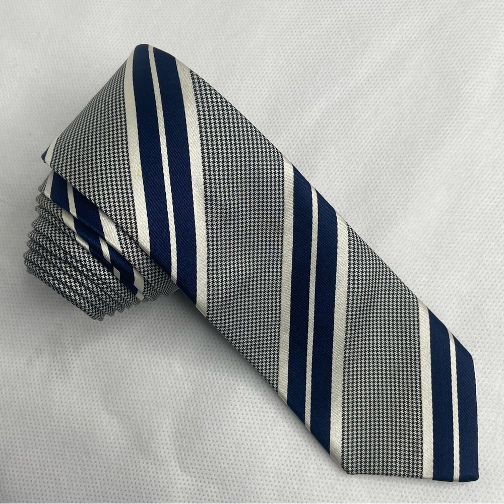 Banana Republic Slim Linen Silk Tie Houndstooth Deep Navy Blue White Necktie